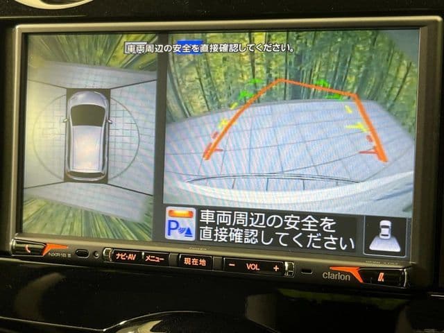 Car thumbnail 4