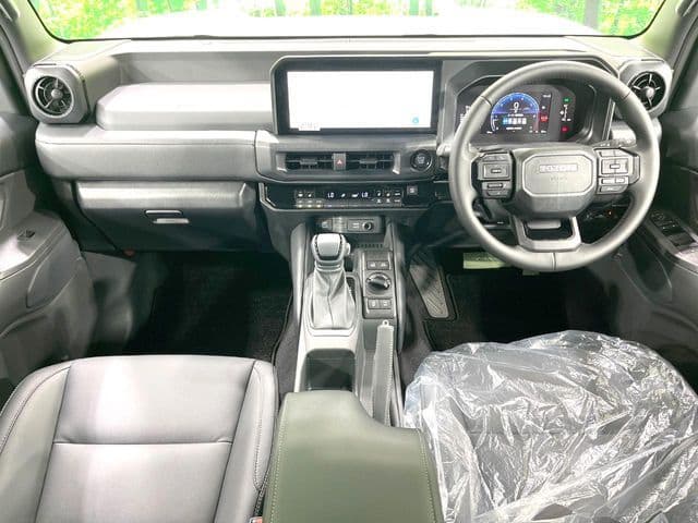 Car thumbnail 2
