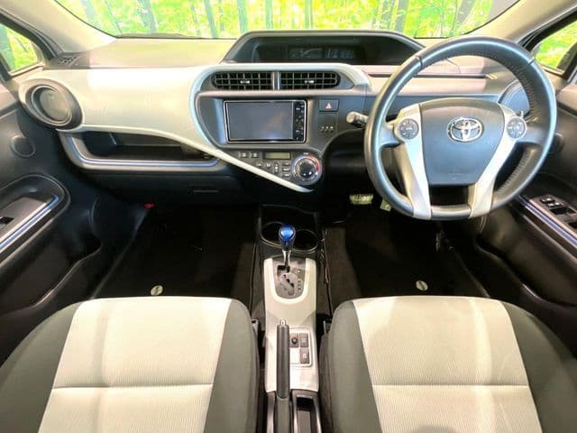 Car thumbnail 2