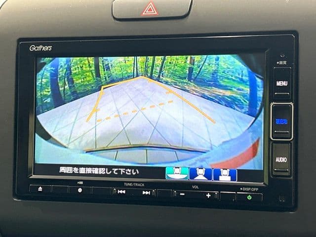 Car thumbnail 4