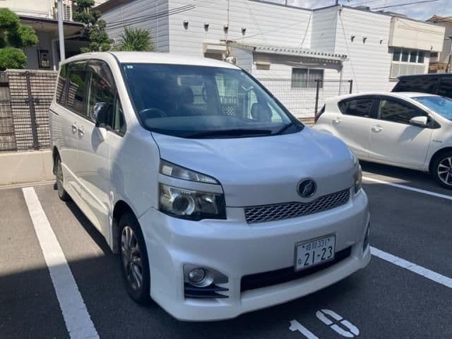 Car thumbnail 2