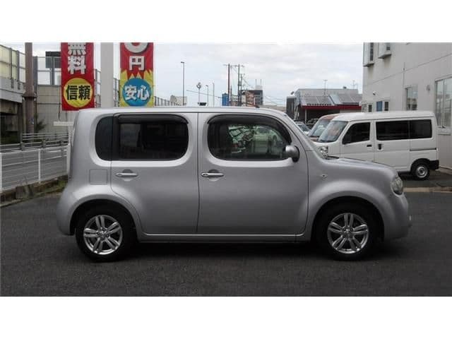 Car thumbnail 2