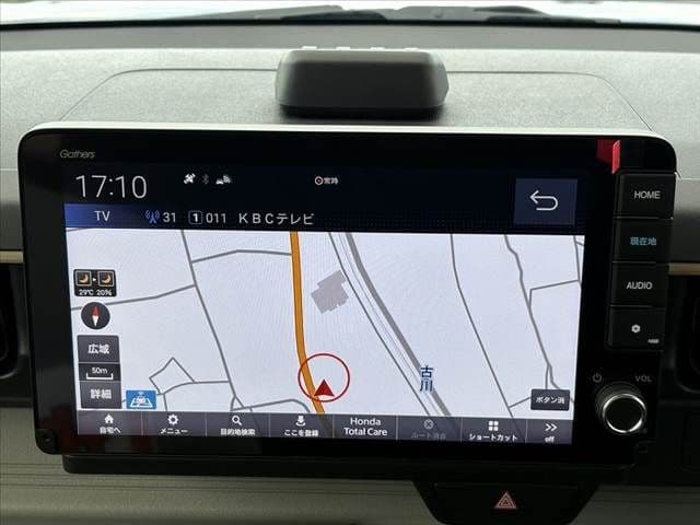 Car thumbnail 3