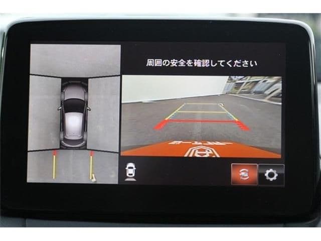 Car thumbnail 3