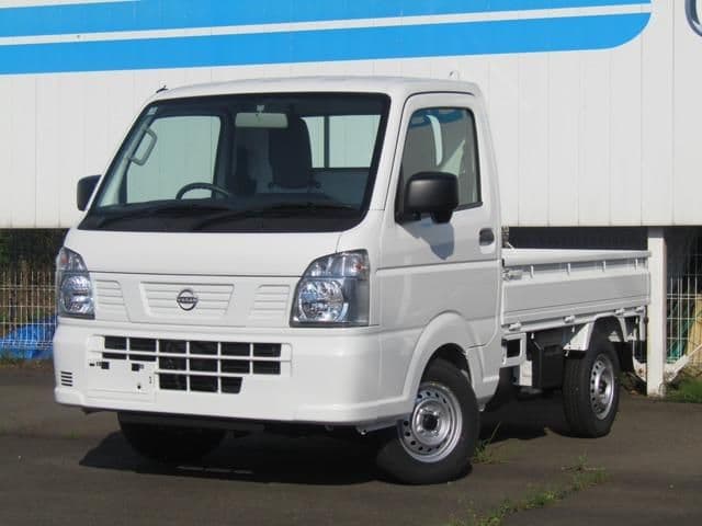 NISSAN CLIPPER truck 4WD