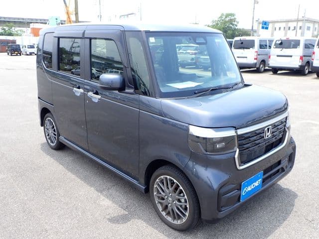 Car thumbnail 4