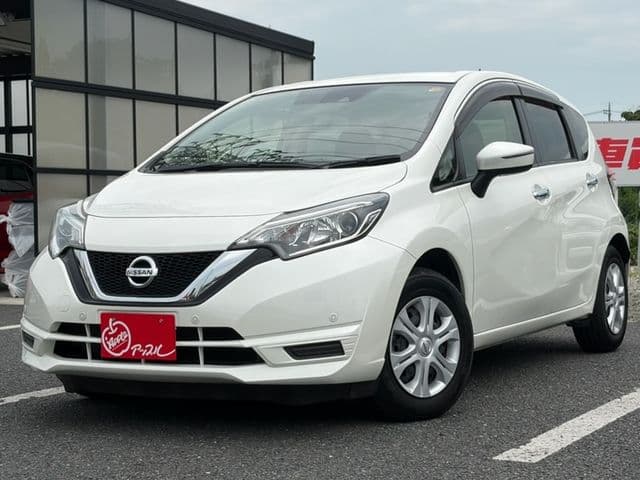 NISSAN