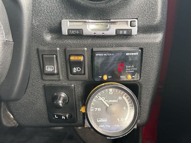 Car thumbnail 4