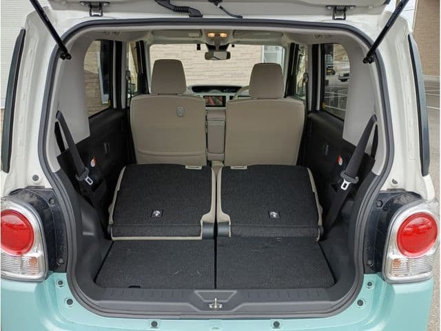 Car thumbnail 4