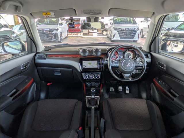 Car thumbnail 4