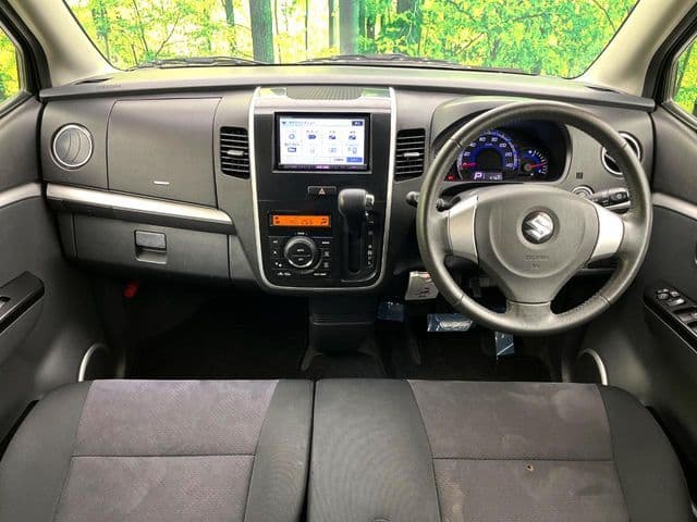 Car thumbnail 2