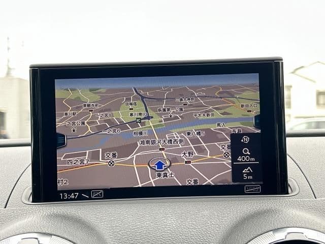 Car thumbnail 4