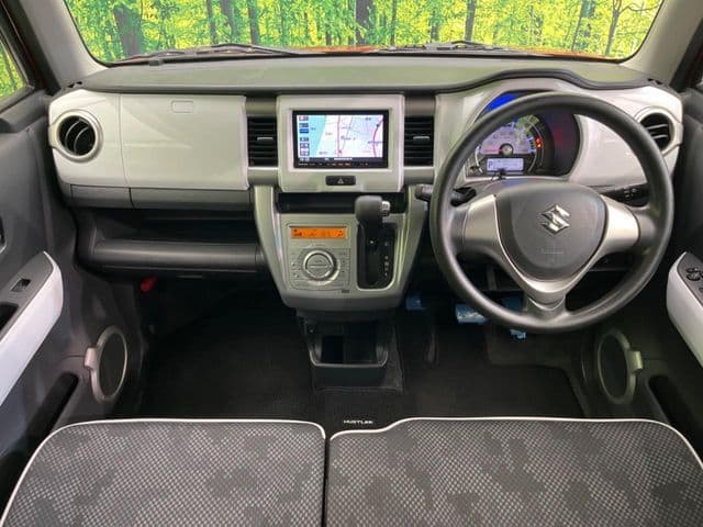 Car thumbnail 2