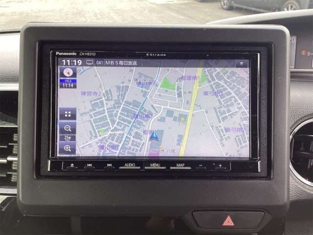 Car thumbnail 3