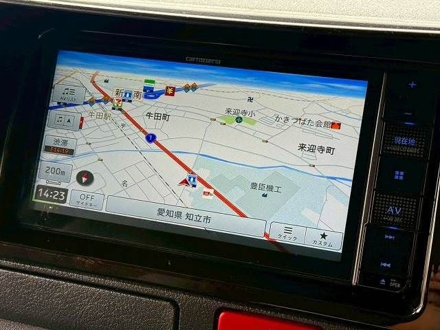Car thumbnail 4