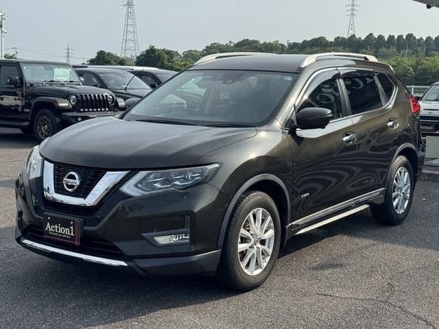 NISSAN