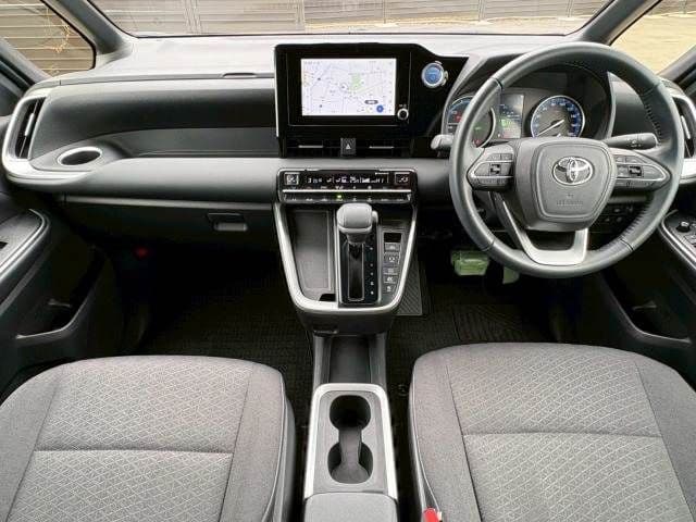 Car thumbnail 3