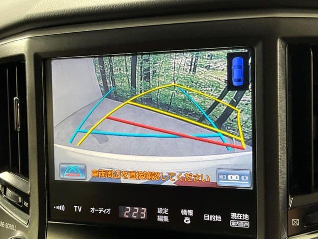 Car thumbnail 4