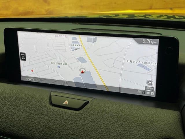 Car thumbnail 3