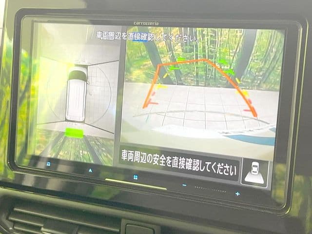 Car thumbnail 4