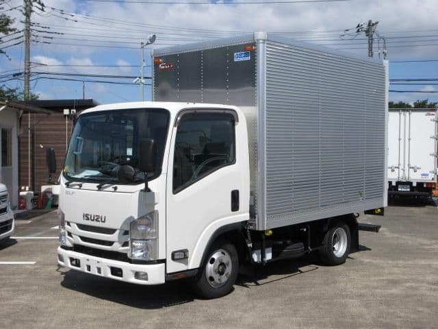 ISUZU