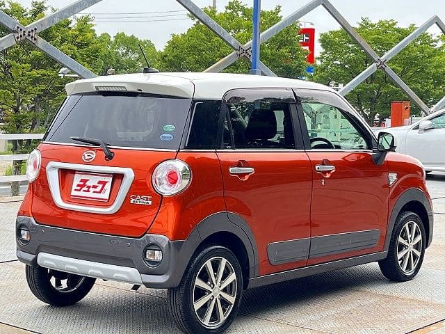 Car thumbnail 3