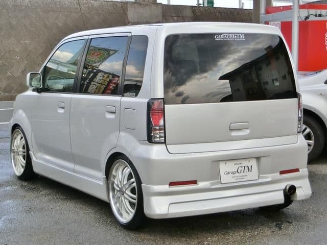 Car thumbnail 2