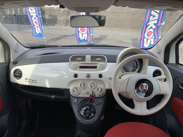 Car thumbnail 3