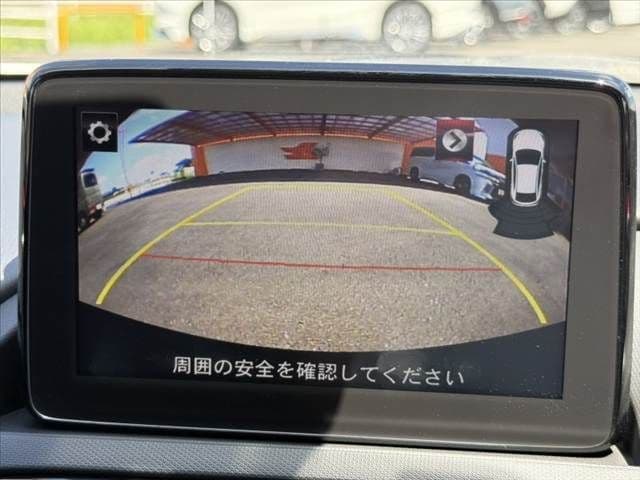 Car thumbnail 3