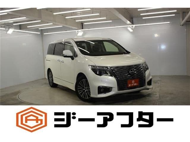 NISSAN