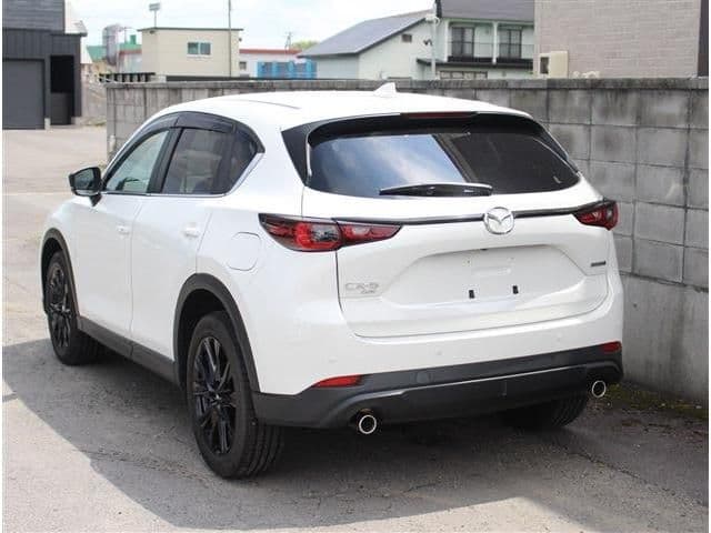 Car thumbnail 4
