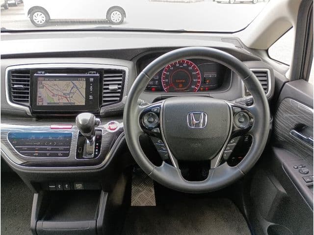 Car thumbnail 3