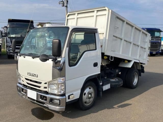 ISUZU