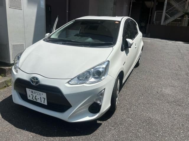 Car thumbnail 4