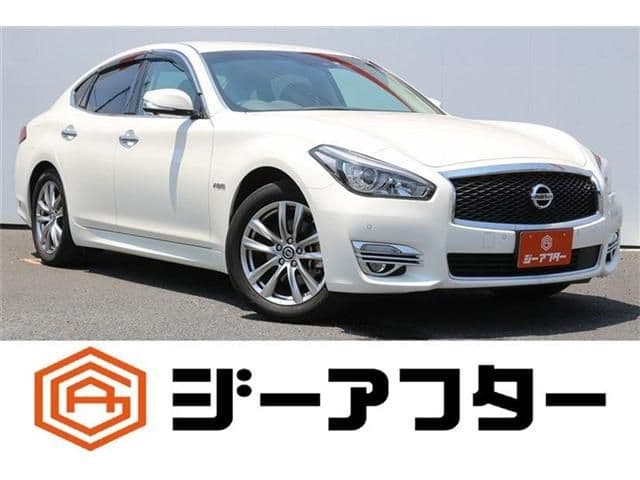 NISSAN