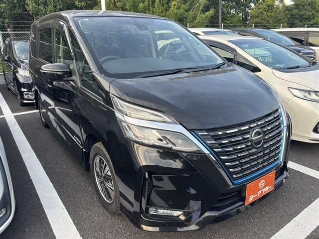 NISSAN