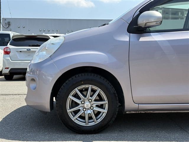 Car thumbnail 4