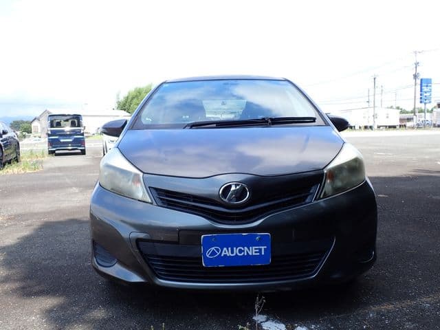 Car thumbnail 4