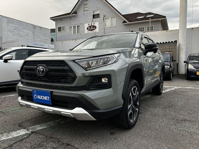 TOYOTA