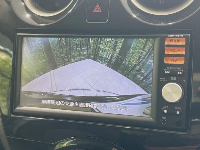 Car thumbnail 4