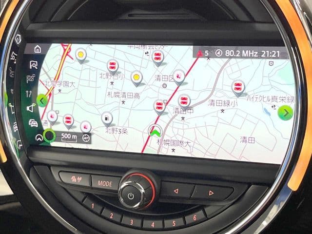 Car thumbnail 4