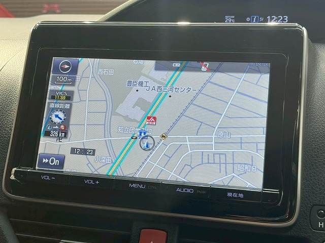 Car thumbnail 4