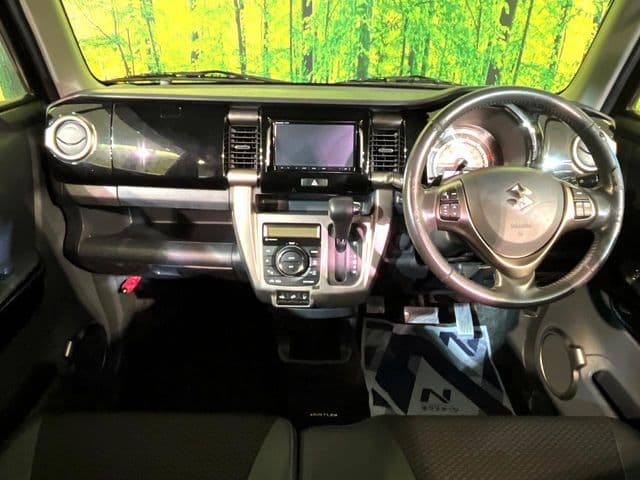 Car thumbnail 2