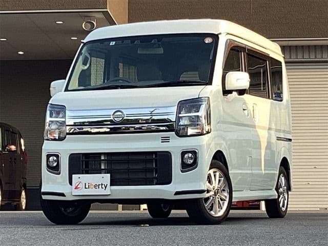 NISSAN NV100 CLIPPER RIO