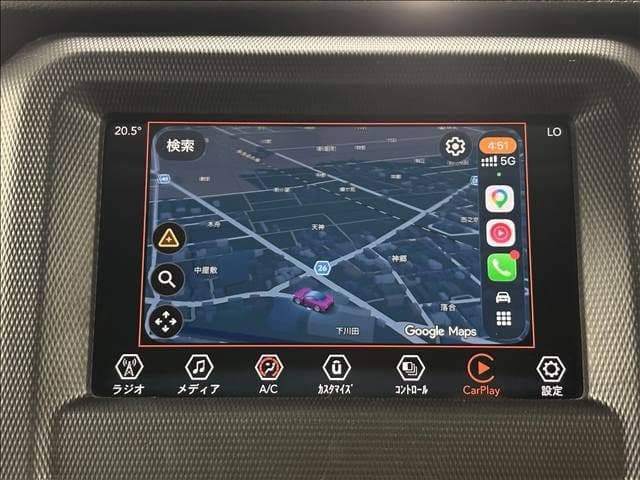Car thumbnail 3