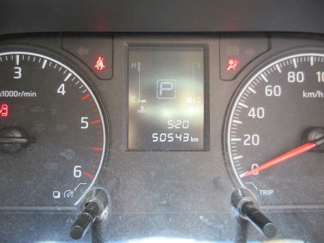 Car thumbnail 4