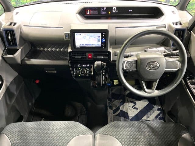 Car thumbnail 2