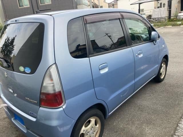 Car thumbnail 4