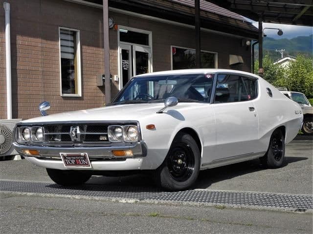NISSAN SKYLINE coupe