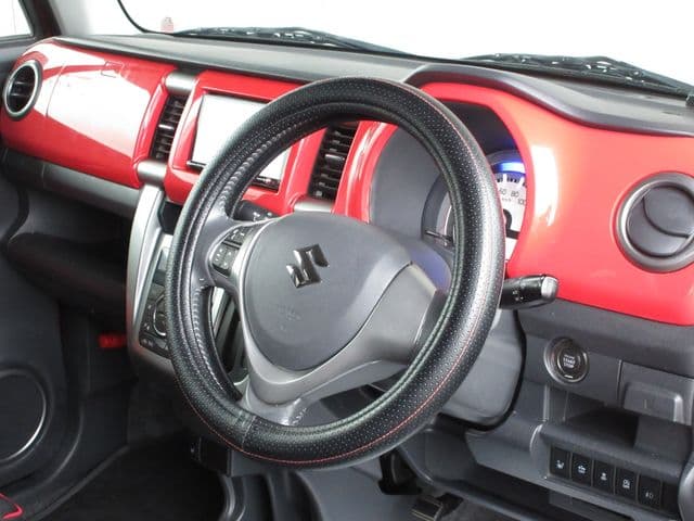 Car thumbnail 4